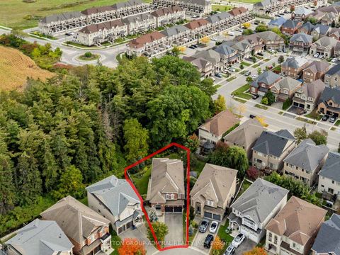 Photo 48 at 55 Maverick Crescent, Patterson, Vaughan