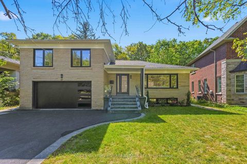 Photo 1 at 27 Christine Crescent, Willowdale West, Toronto