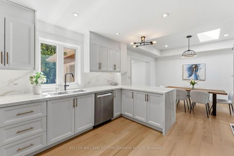 Photo 4 at 27 Christine Crescent, Willowdale West, Toronto