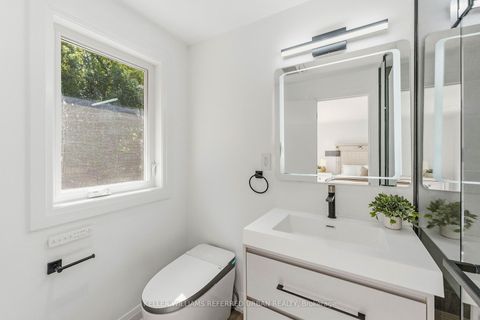 Photo 23 at 27 Christine Crescent, Willowdale West, Toronto