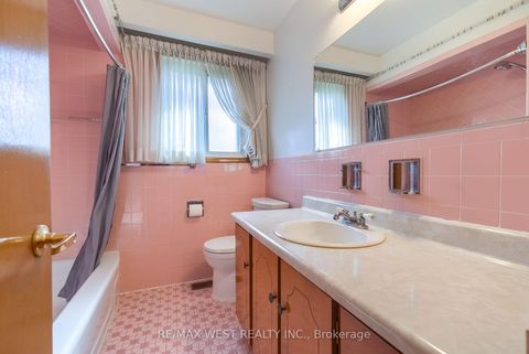 Photo 8 at 8 Carswell Place, Richview, Toronto