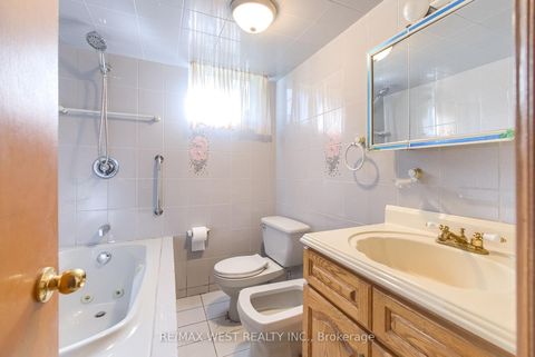 Photo 11 at 8 Carswell Place, Richview, Toronto