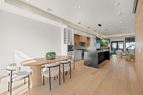 Photo 2 at 199 Arlington Avenue, Cedarvale, Toronto