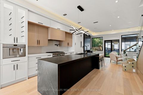 Photo 6 at 199 Arlington Avenue, Cedarvale, Toronto