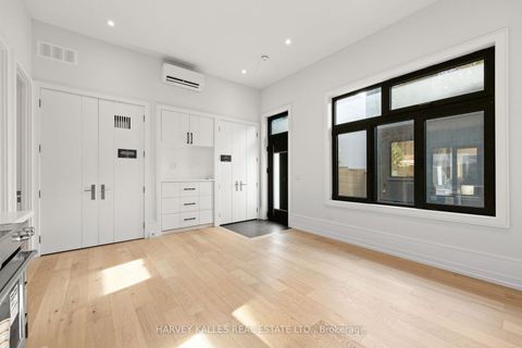 Photo 20 at 199 Arlington Avenue, Cedarvale, Toronto