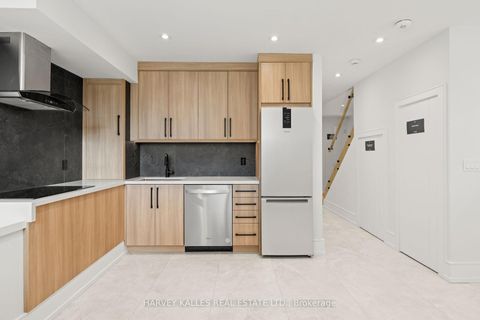Photo 36 at 199 Arlington Avenue, Cedarvale, Toronto