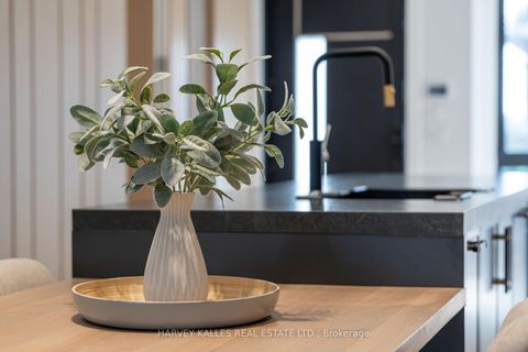 Photo 41 at 199 Arlington Avenue, Cedarvale, Toronto