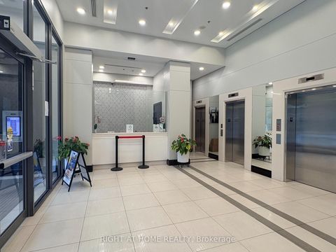 Photo 2 at 1208 - 25 Lower Simcoe Street, Waterfront Communities C1, Toronto