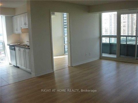Photo 5 at 1208 - 25 Lower Simcoe Street, Waterfront Communities C1, Toronto