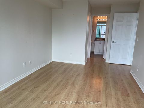 Photo 10 at 1208 - 25 Lower Simcoe Street, Waterfront Communities C1, Toronto