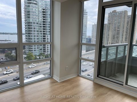 Photo 14 at 1208 - 25 Lower Simcoe Street, Waterfront Communities C1, Toronto