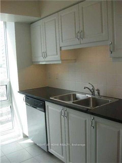 Photo 17 at 1208 - 25 Lower Simcoe Street, Waterfront Communities C1, Toronto