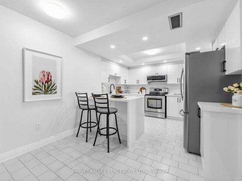 Photo 10 at 1108 - 65 Spring Garden Avenue, Willowdale East, Toronto