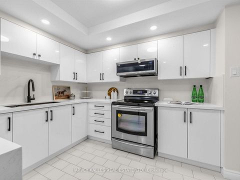 Photo 12 at 1108 - 65 Spring Garden Avenue, Willowdale East, Toronto