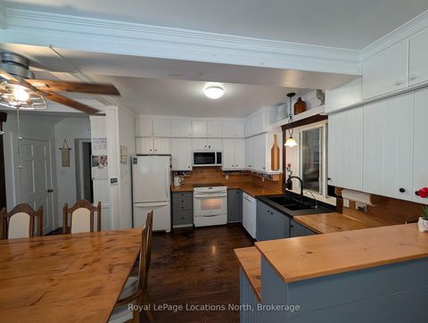 Photo 6 at 236 Phillips Street, Stayner, Clearview