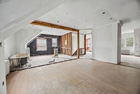 Photo 19 at 319 Indian Road, Swansea, Toronto