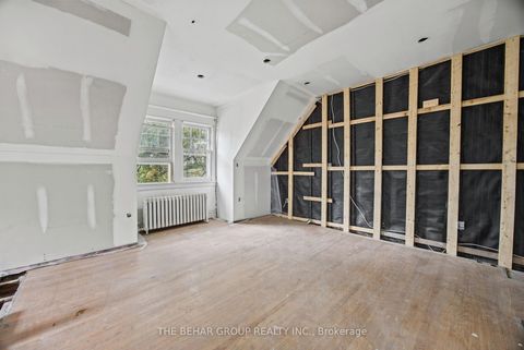 Photo 20 at 319 Indian Road, Swansea, Toronto
