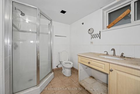 Photo 25 at 319 Indian Road, Swansea, Toronto
