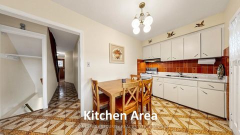 Photo 10 at 137 Robina Avenue, Oakwood Village, Toronto