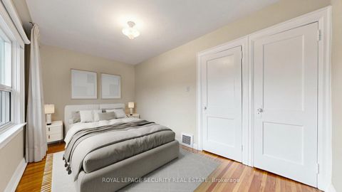Photo 16 at 137 Robina Avenue, Oakwood Village, Toronto