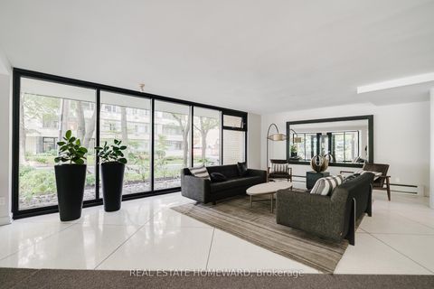 Photo 3 at 203 - 575 Avenue Road, St. Clair, Toronto