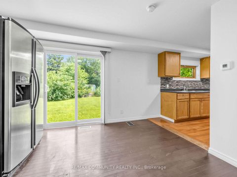 Photo 14 at 37 Tinbury Place, Malvern, Toronto