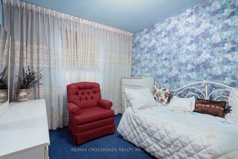 Photo 18 at 1028 Kennedy Road, Dorset Park, Toronto