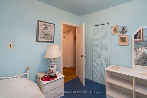 Photo 19 at 1028 Kennedy Road, Dorset Park, Toronto