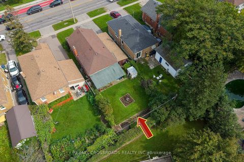 Photo 40 at 1028 Kennedy Road, Dorset Park, Toronto