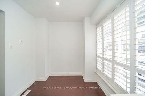 Photo 11 at 7 - 91 Rameau Drive, Hillcrest Village, Toronto