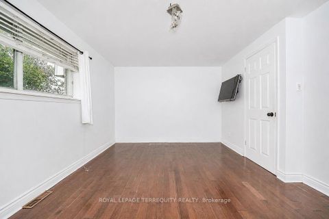 Photo 18 at 7 - 91 Rameau Drive, Hillcrest Village, Toronto