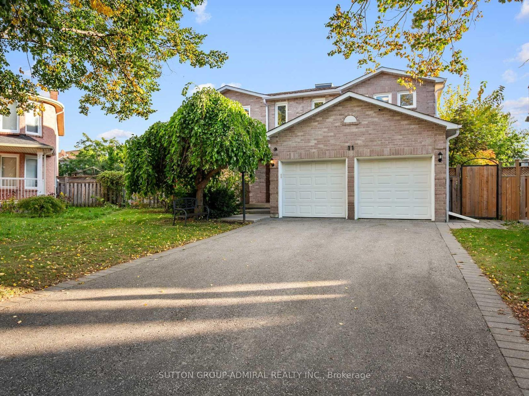 11 Espby Court, Westbrook, Richmond Hill photo number 2