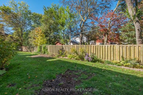 Photo 36 at 11 - 30 Livingston Road, Guildwood, Toronto
