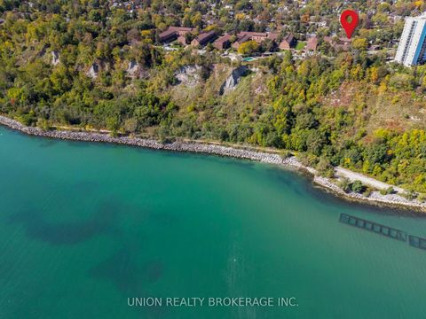 Photo 39 at 11 - 30 Livingston Road, Guildwood, Toronto