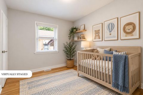 Photo 25 at 122 Wyndale Drive, Maple Leaf, Toronto