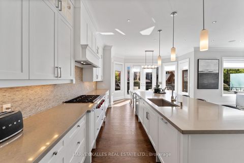 Photo 17 at 717 Woburn Avenue, Nortown, Toronto