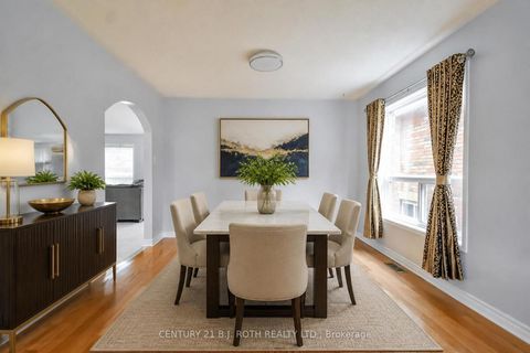 Photo 11 at 17 CROMPTON Drive, Little Lake, Barrie