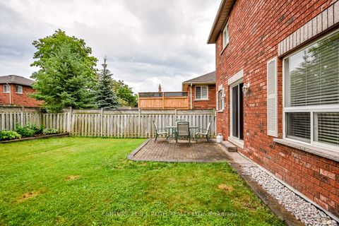 Photo 39 at 17 CROMPTON Drive, Little Lake, Barrie