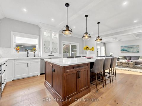 Photo 13 at 36 Calista Street, Vellore Village, Vaughan