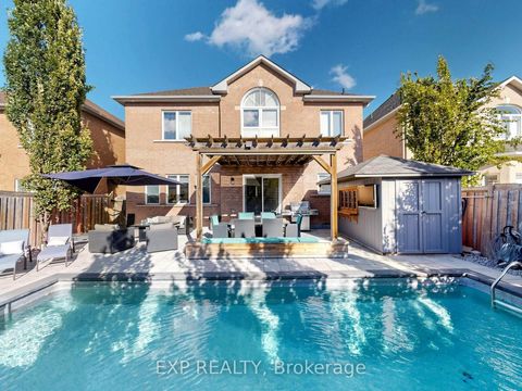 Photo 35 at 36 Calista Street, Vellore Village, Vaughan