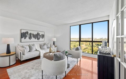 Photo 11 at 1704 - 1 Concorde Place, Don Mills, Toronto