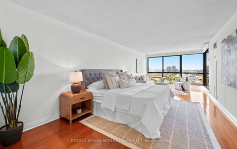 Photo 22 at 1704 - 1 Concorde Place, Don Mills, Toronto