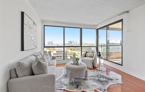 Photo 24 at 1704 - 1 Concorde Place, Don Mills, Toronto