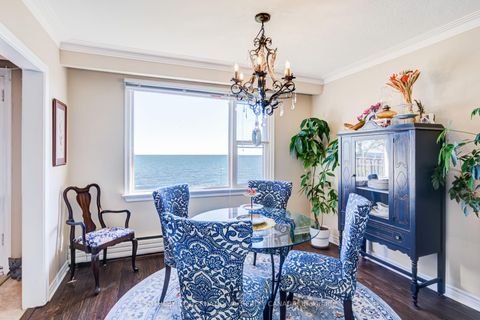 Photo 8 at 407 Lake Promenade, Long Branch, Toronto