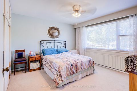 Photo 15 at 407 Lake Promenade, Long Branch, Toronto