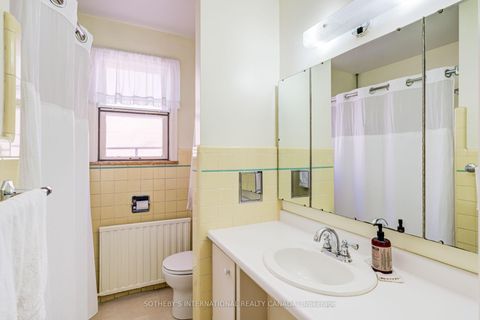 Photo 18 at 407 Lake Promenade, Long Branch, Toronto