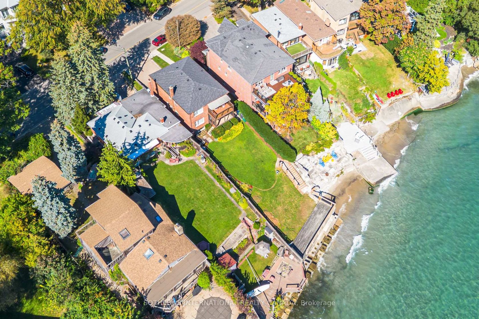 407 Lake Promenade, Long Branch, Toronto 