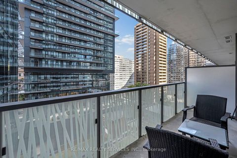 Photo 19 at 711 - 50 Charles Street E, Yonge Corridor, Toronto