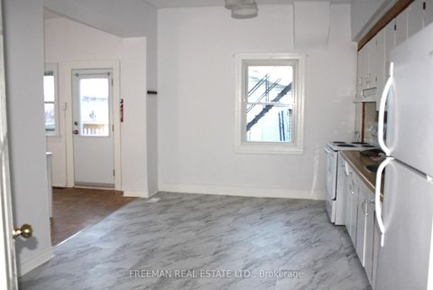 Photo 4 at 203 Fairview Avenue, Junction Area, Toronto