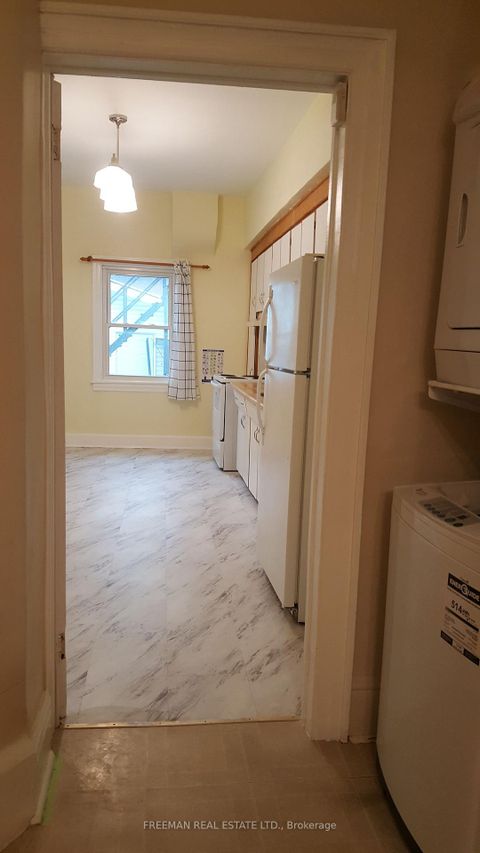 Photo 5 at 203 Fairview Avenue, Junction Area, Toronto